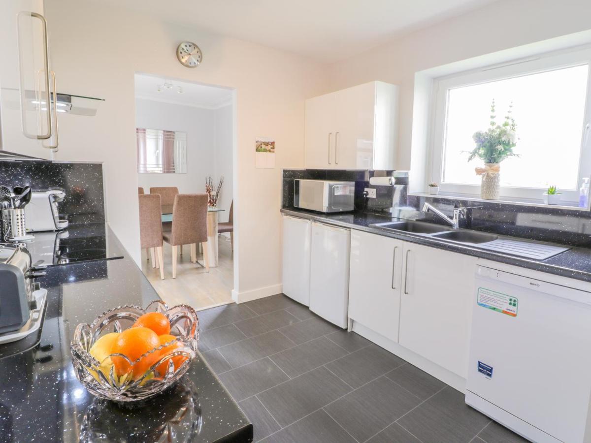 Cumbrae View Apartment Largs Luaran gambar